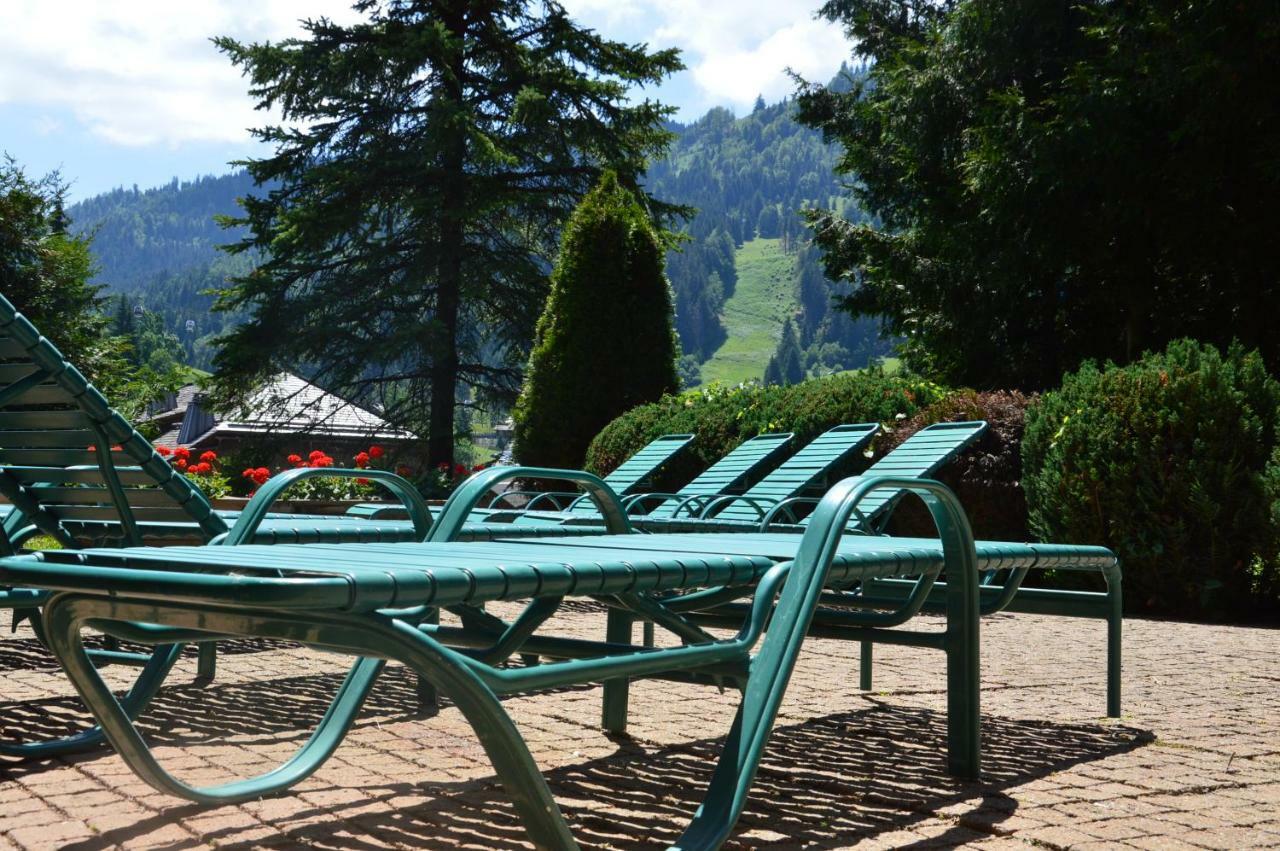 Hotel Alpen Roc La Clusaz Exterior foto